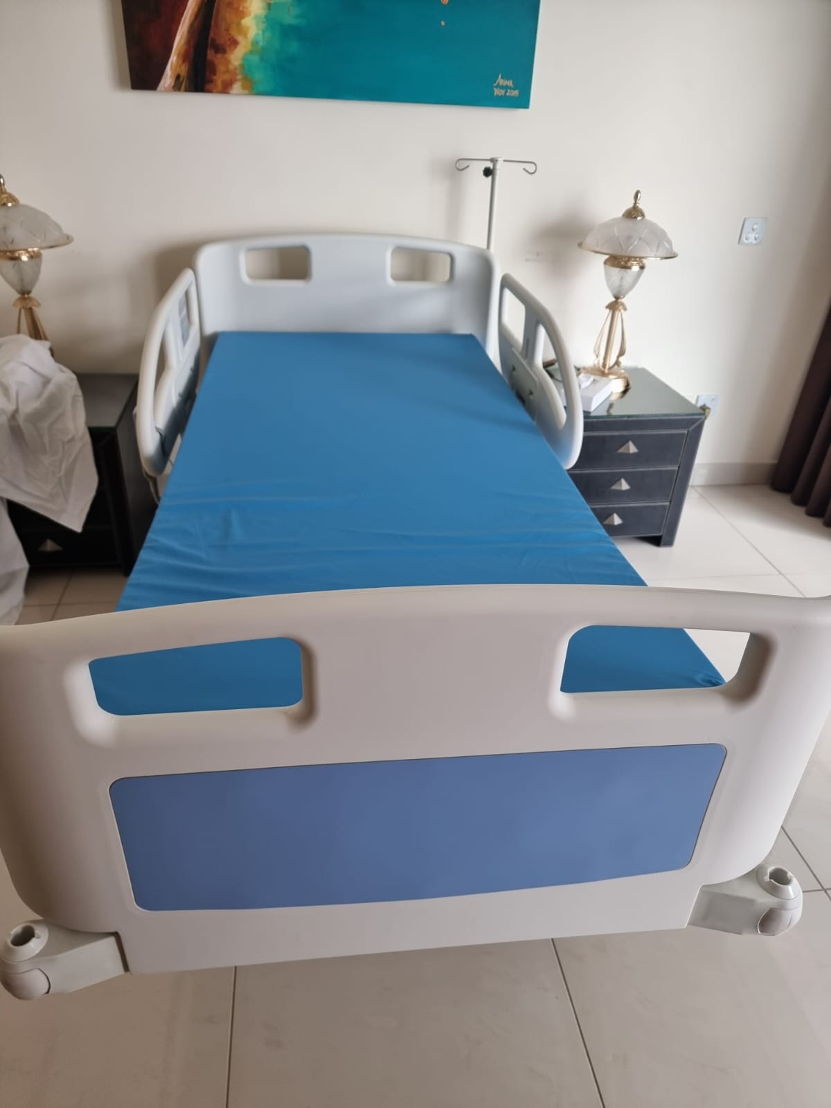 Unused Dolson Hospital Electric Bed